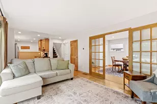 212 Birchwood Dr N, Stillwater, MN 55082 - Photo 4