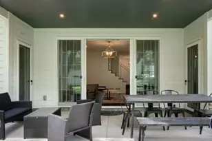 1032 Gardner St E, Wayzata, MN 55391 - Photo 8