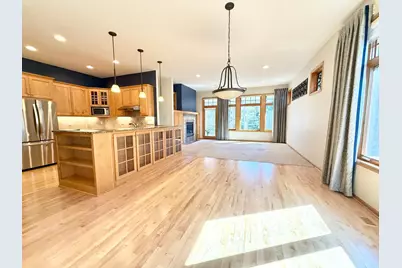 8117 Xerxes Circle, Bloomington, MN 55431 - Photo 4