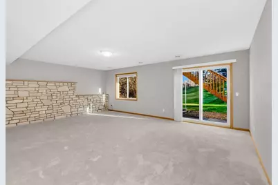 16045 Kennard Court, Lakeville, MN 55044 - Photo 24