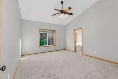 16045 Kennard Court, Lakeville, MN 55044 - Photo 12