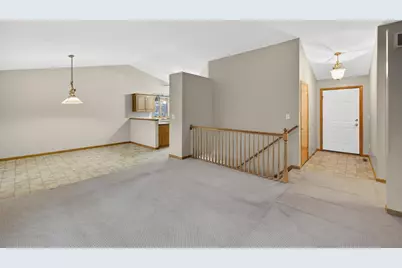 1606 17th Street SW, Austin, MN 55912 - Photo 4