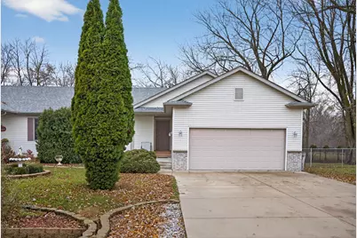 1606 17th Street SW, Austin, MN 55912 - Photo 2