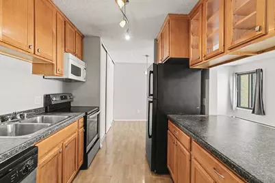 4110 Rahn Road #201, Eagan, MN 55122 - Photo 4