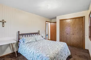 601 E 103rd St, Bloomington, MN 55420 - Photo 14