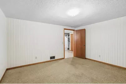 601 E 103rd Street, Bloomington, MN 55420 - Photo 20