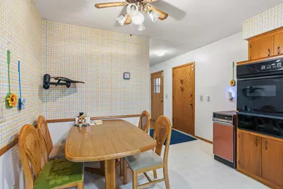 601 E 103rd Street, Bloomington, MN 55420 - Photo 4