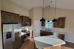 290 Spring St, Osceola, WI 54020 - Photo 18