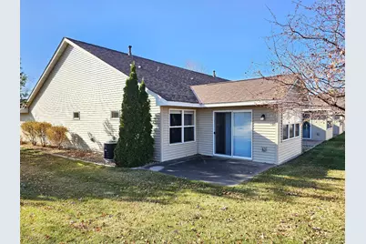 75 Crown Pointe Curve, Hudson, WI 54016 - Photo 2