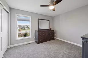 1340 Chestnut Cir, Carver, MN 55315 - Photo 28