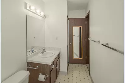 1181 Edgcumbe Road #406, Saint Paul, MN 55105 - Photo 10