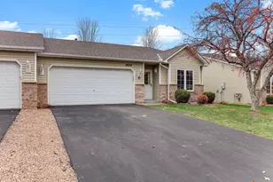 3635 Zinnia Ln N, Plymouth, MN 55441 - Photo 2