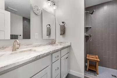 963 Golfview Avenue, Zumbrota, MN 55992 - Photo 8