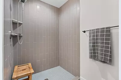 963 Golfview Avenue, Zumbrota, MN 55992 - Photo 10