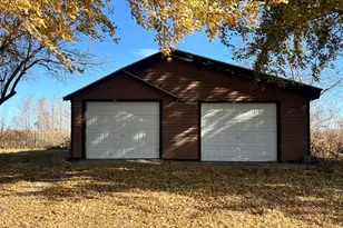 2962 360th Ave, Elmore, MN 56027 - Photo 2