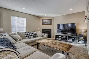 14604 Peridot St NW, Ramsey, MN 55303 - Photo 4