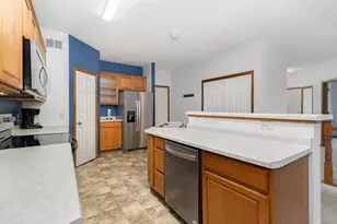 2466 Beech St W, Rosemount, MN 55068 - Photo 6