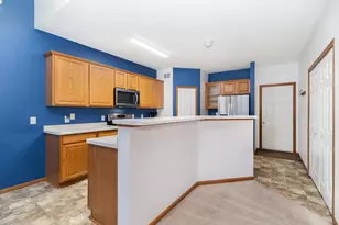 2466 Beech St W, Rosemount, MN 55068 - Photo 4