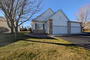 2466 Beech St W, Rosemount, MN 55068 - Photo 2