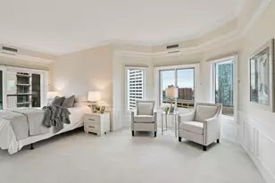 1201 Yale Pl, Minneapolis, MN 55403 - Photo 20