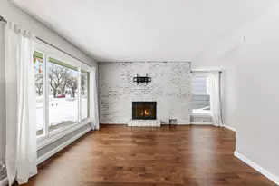 1190 St Paul Ave, Saint Paul, MN 55116 - Photo 4