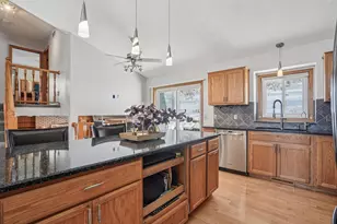 4168 Countryview Dr, Eagan, MN 55123 - Photo 12