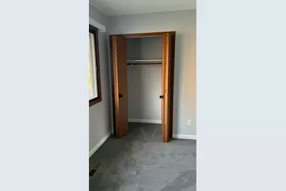 1640 Helena Road N, Oakdale, MN 55128 - Photo 18