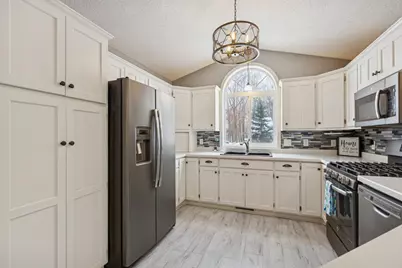 135 Hunters Path, Annandale, MN 55302 - Photo 4