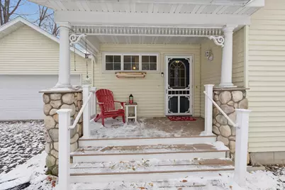 135 Hunters Path, Annandale, MN 55302 - Photo 2