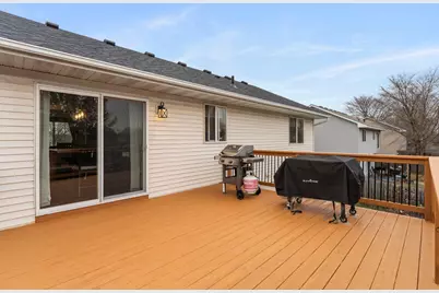 903 Isanti Parkway NW, Isanti, MN 55040 - Photo 40