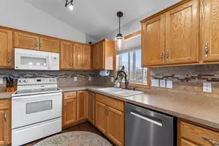 903 Isanti Parkway Northwest, Isanti, MN 55040 - Photo 12