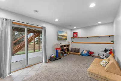 903 Isanti Parkway NW, Isanti, MN 55040 - Photo 22