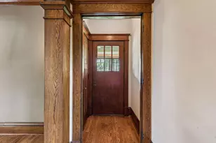 1085 Ryan Ave W, Roseville, MN 55113 - Photo 8