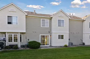 15078 Dunwood Trail, Apple Valley, MN 55124 - Photo 34