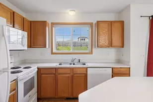 15078 Dunwood Trail, Apple Valley, MN 55124 - Photo 20