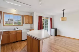 15078 Dunwood Trail, Apple Valley, MN 55124 - Photo 18