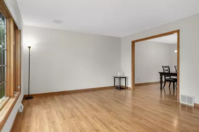 1318 W Royal Oaks Drive, Shoreview, MN 55126 - Photo 6