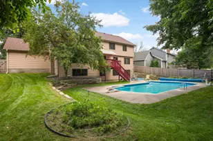1318 W Royal Oaks Dr, Shoreview, MN 55126 - Photo 46
