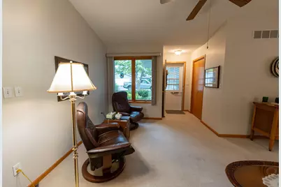 2842 19th Avenue NW, Rochester, MN 55901 - Photo 4