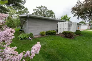 2842 19th Ave NW, Rochester, MN 55901 - Photo 18