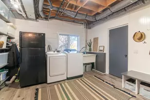 676 N Hay Lake Rd, Eagan, MN 55123 - Photo 50