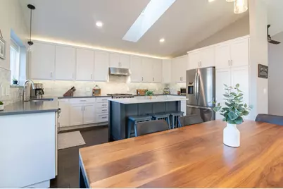 676 N Hay Lake Road, Eagan, MN 55123 - Photo 10