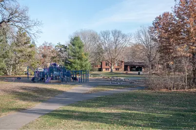 676 N Hay Lake Road, Eagan, MN 55123 - Photo 56