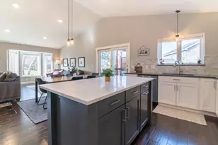 676 N Hay Lake Rd, Eagan, MN 55123 - Photo 12