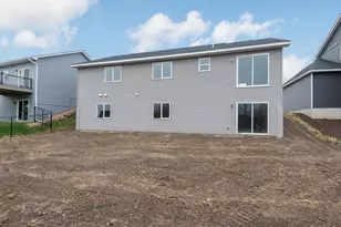 648 Hawthorne Ln, Watertown, MN 55388 - Photo 34