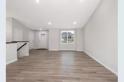 648 Hawthorne Lane, Watertown, MN 55388 - Photo 4