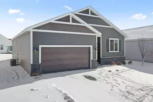 2165 Westpointe Dr, Hastings, MN 55033 - Photo 2