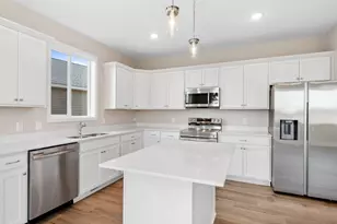 2165 Westpointe Dr, Hastings, MN 55033 - Photo 4