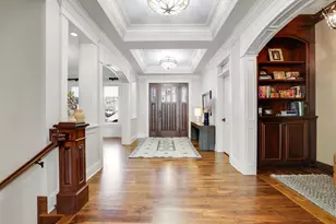 5500 Halifax Ln, Edina, MN 55424 - Photo 4