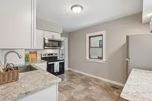 802 Mound St, Saint Paul, MN 55106 - Photo 10